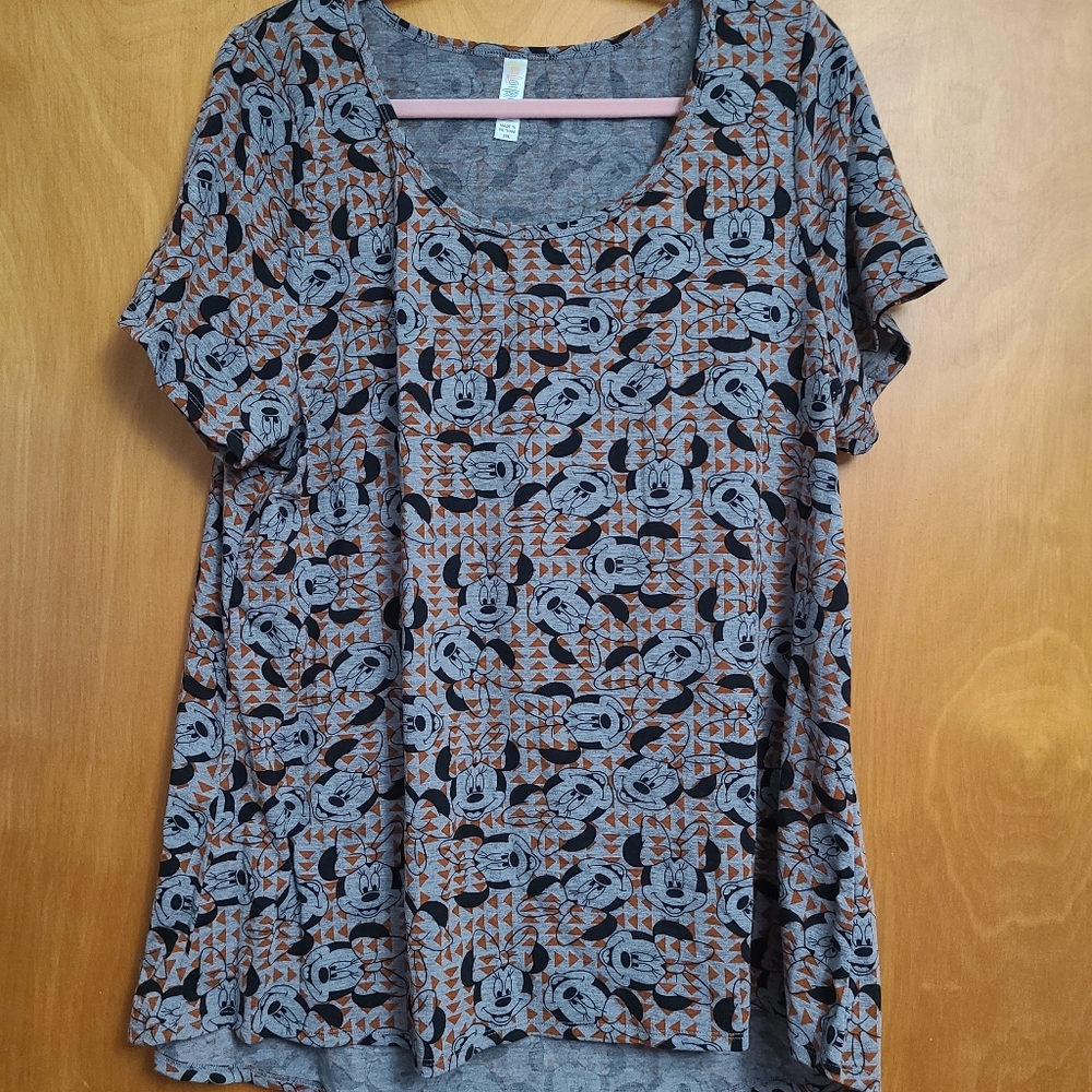 NWOT Disney LuLaRoe Top 2xl